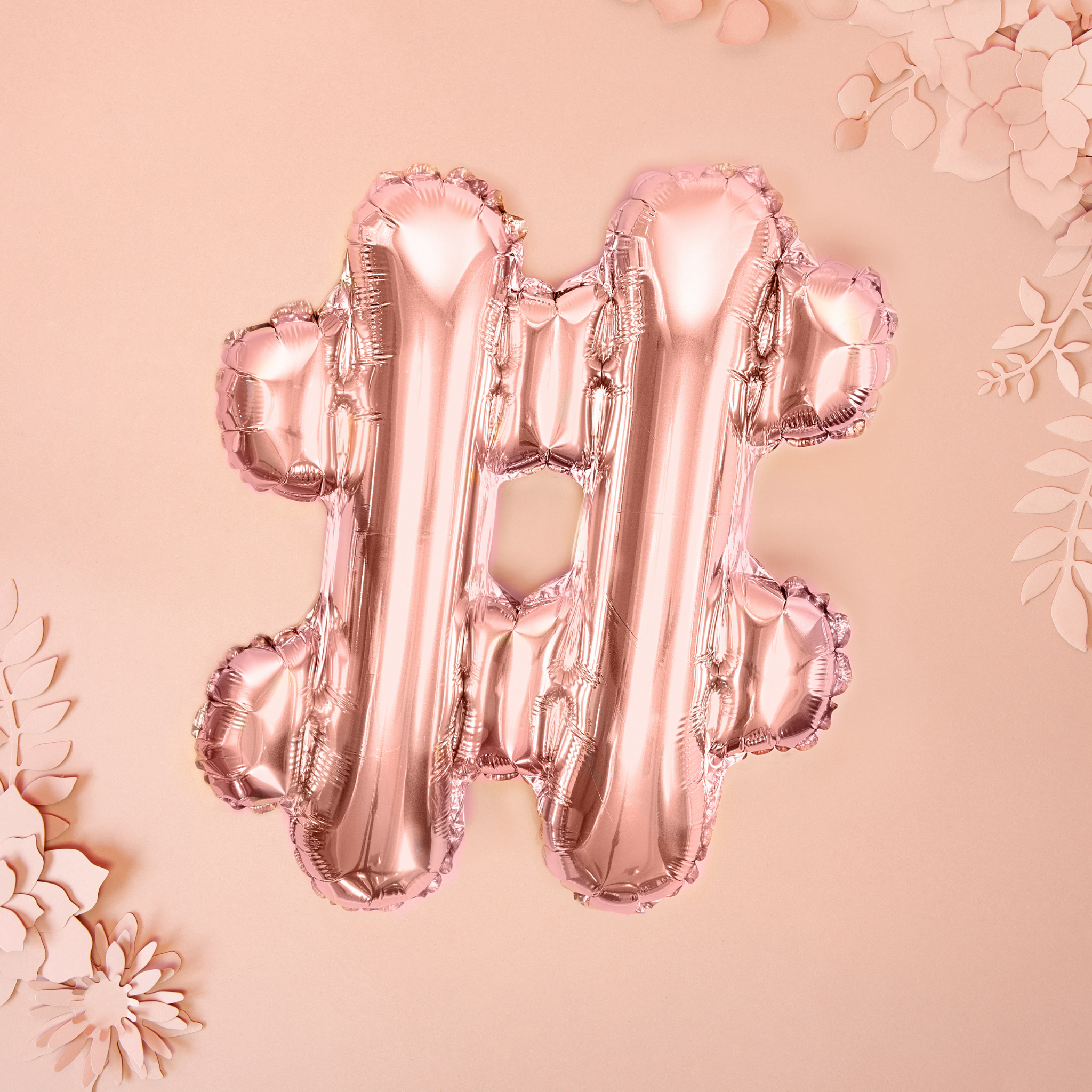 Folienballon kleine Buchstaben Roségold -hey-Party.de- Folienballons -#Variante_ Hashtag