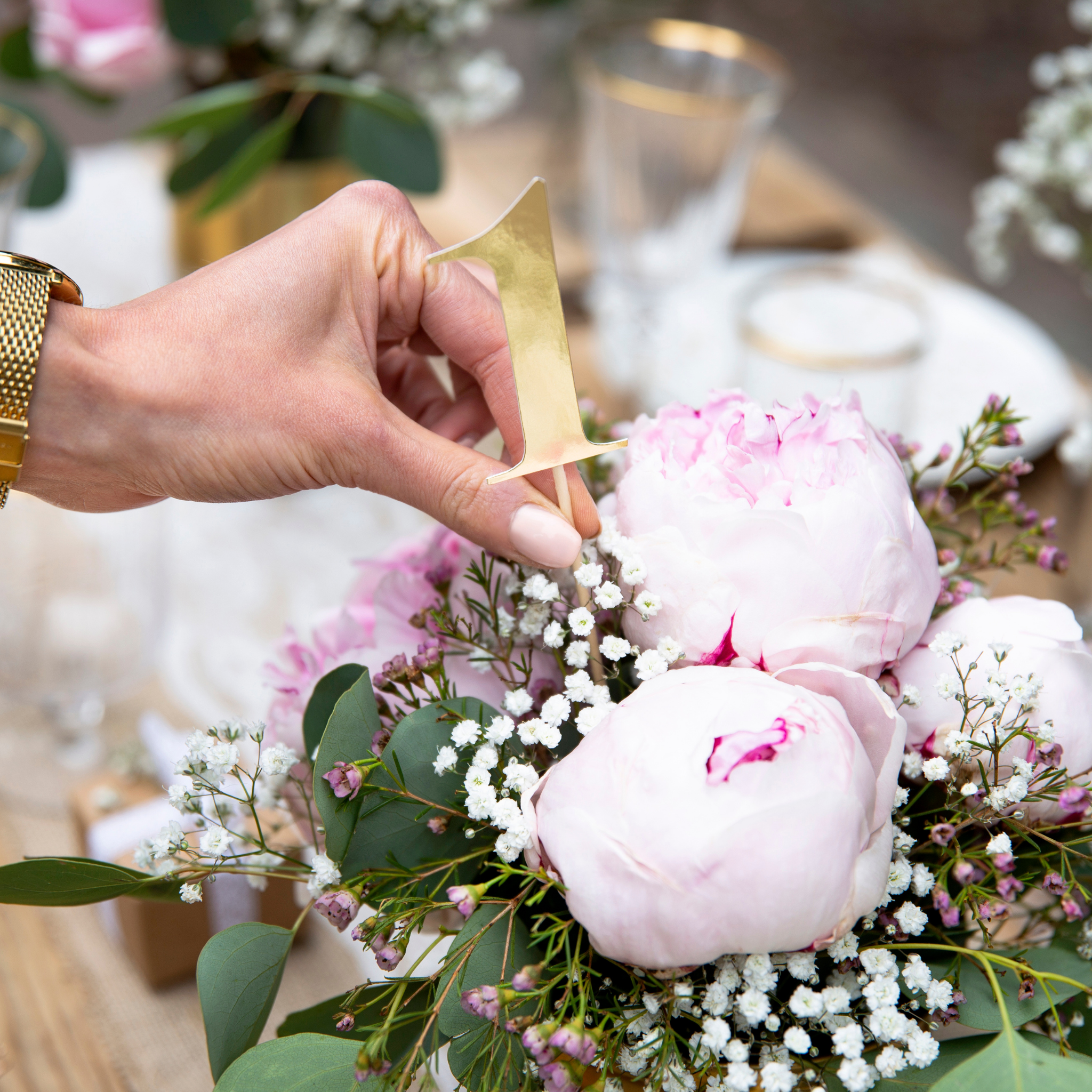 Kuchentopper Zahlen Tischnummern Gold -hey-Party.de- Cupcake- und Kuchen-Topper -#Variante_