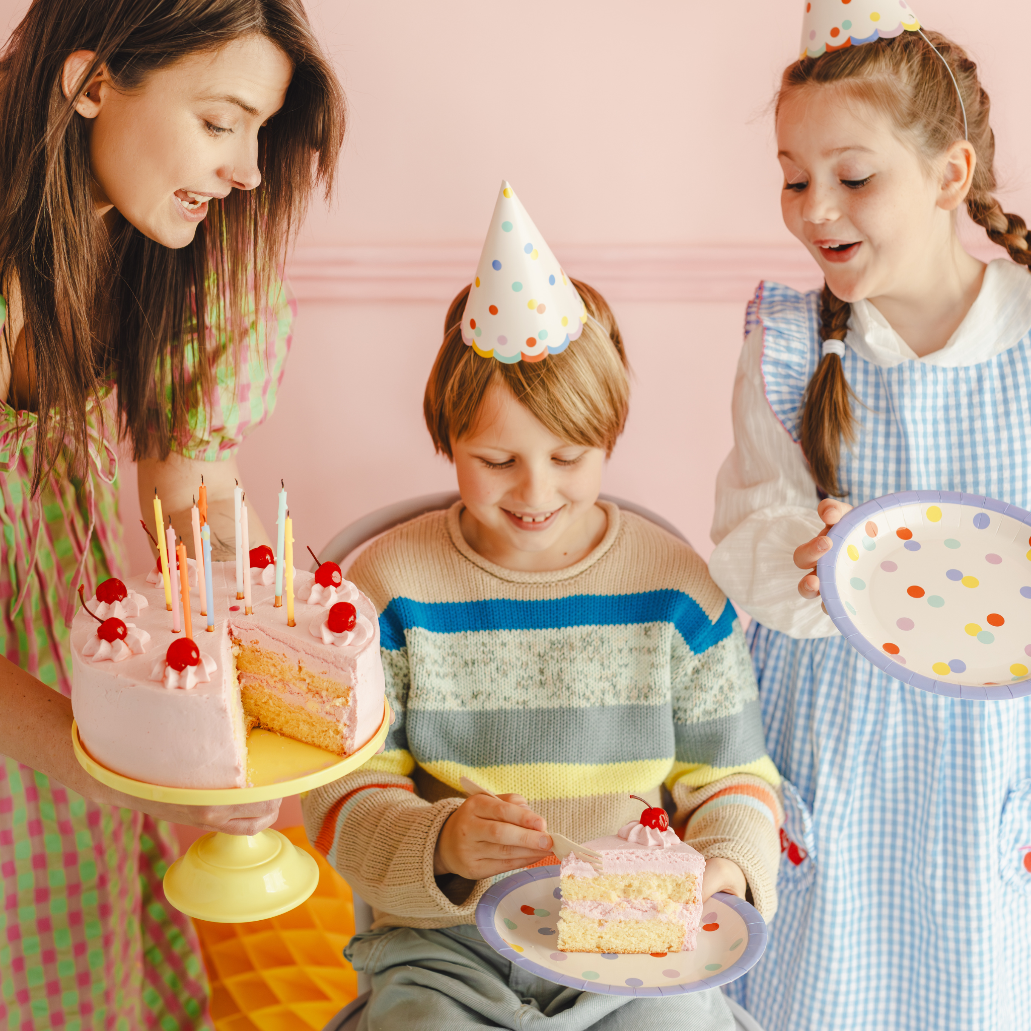 Partyhütchen Konfetti Bunt, 16 cm