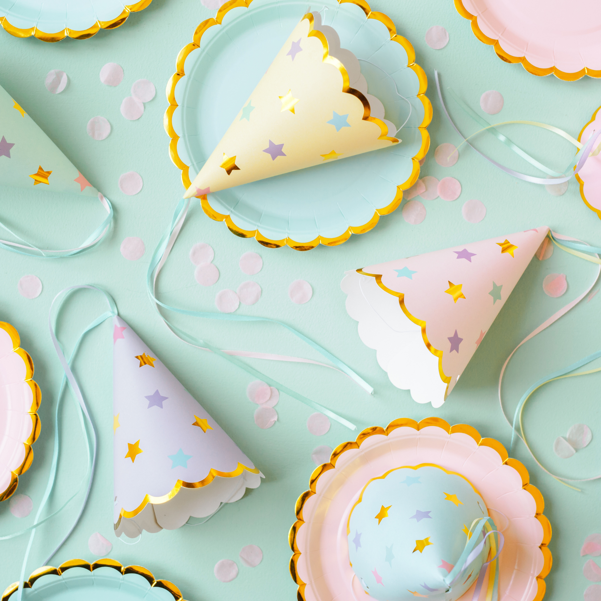 Partyhütchen Pastell mit Sternen -hey-Party.de- Partyhütchen -#Variante_