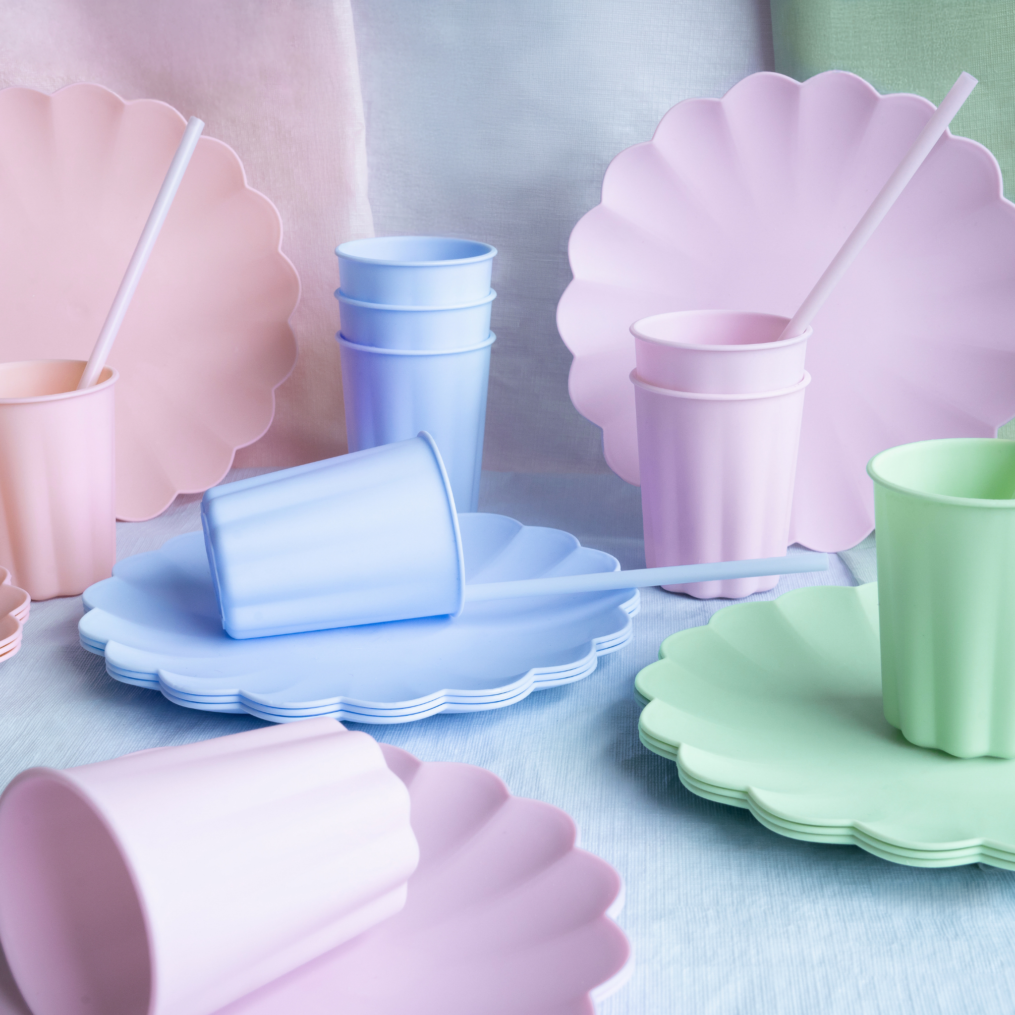 Teller Mehrweg Helllila -hey-Party.de- Teller -#Variante_