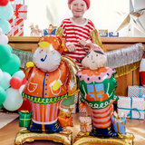 Stehender Folienballon Weihnachtsmann mit Pfeife -hey-Party.de- Folienballons -#Variante_