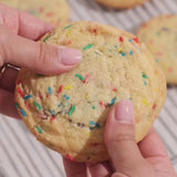 HAPPY SPRINKLES - Funfetti Bakeable Strands -hey-Party.de- Kuchenstreusel -#Variante_