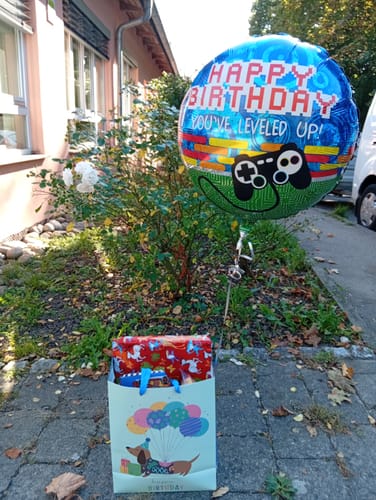 Kundenfoto: Folienballon "Level up"