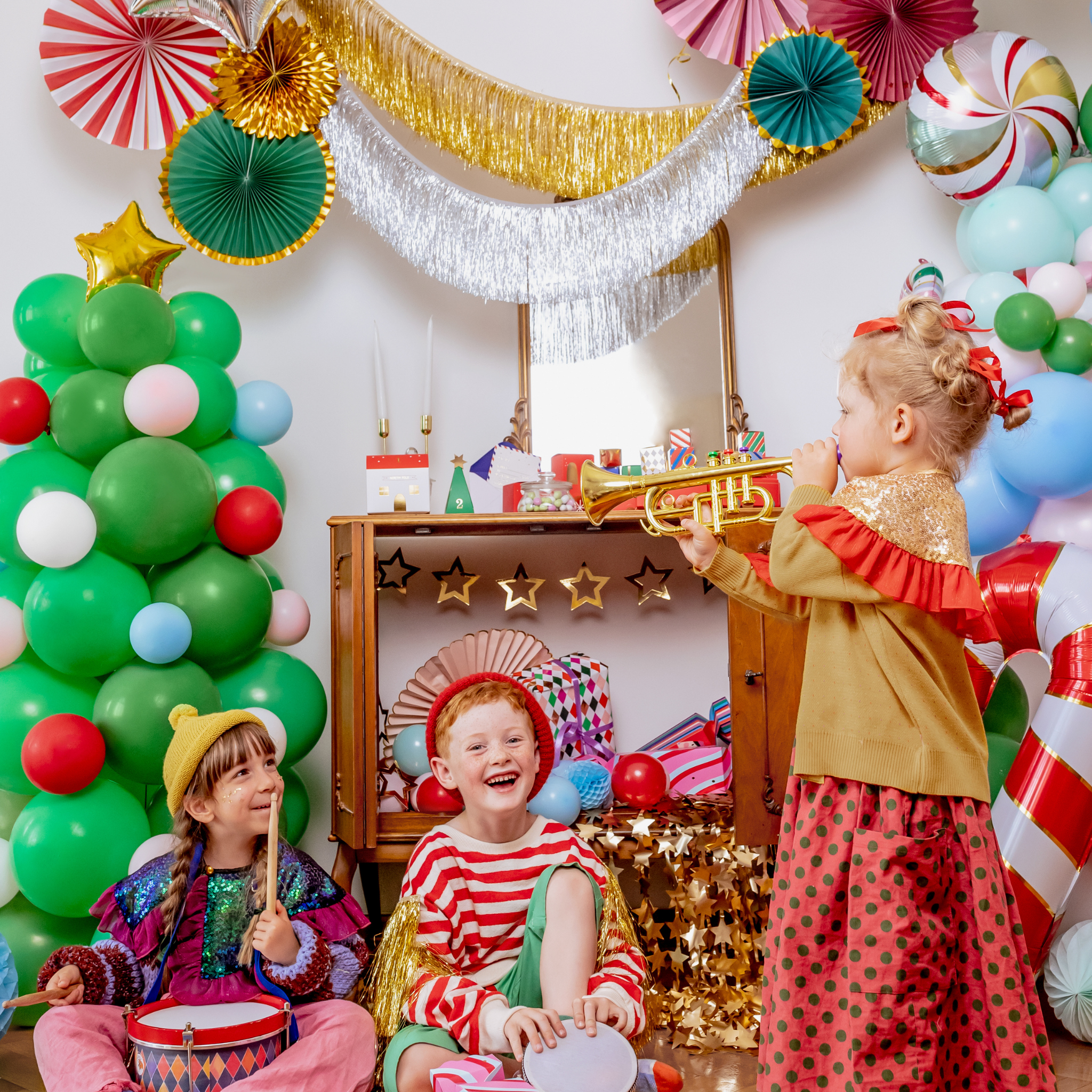 Partyvorhang Sterne Gold -hey-Party.de- Vorhänge -#Variante_